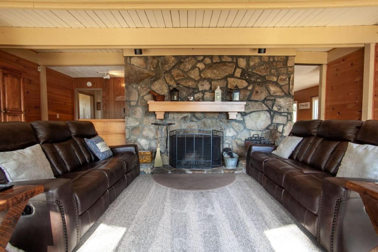 Bear View Chalet With Hot Tub And Near Ober Gatlinburg Esterno foto
