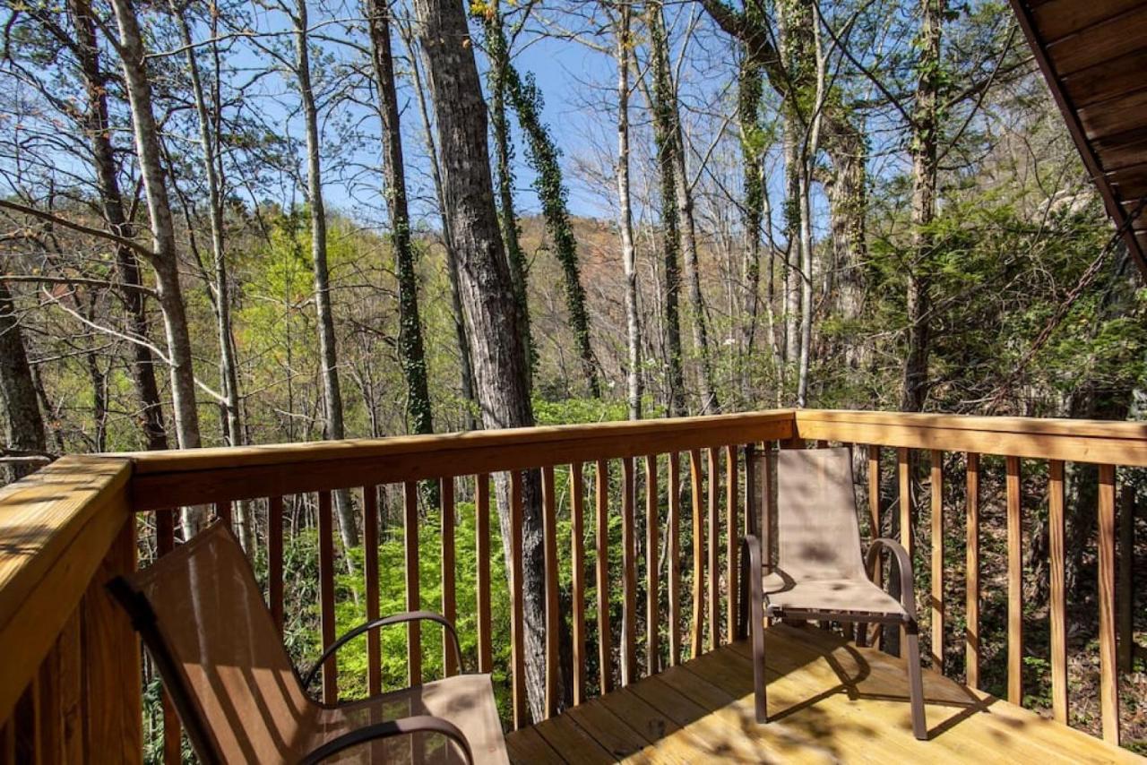 Bear View Chalet With Hot Tub And Near Ober Gatlinburg Esterno foto