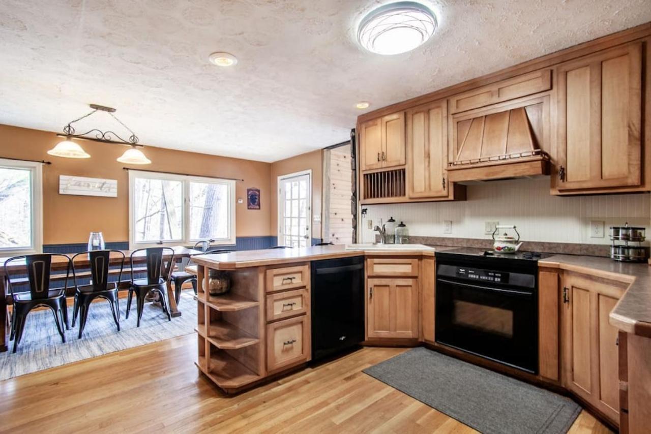 Bear View Chalet With Hot Tub And Near Ober Gatlinburg Esterno foto
