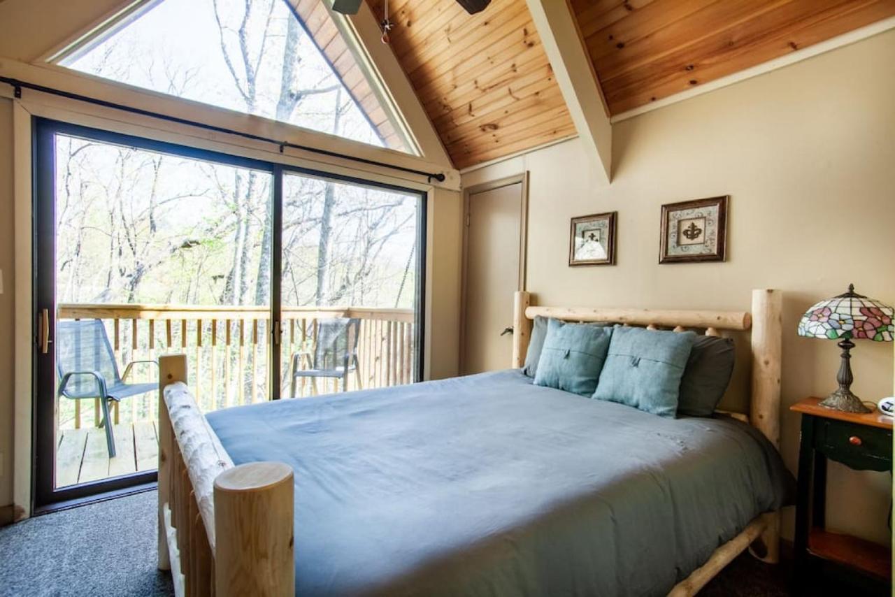 Bear View Chalet With Hot Tub And Near Ober Gatlinburg Esterno foto