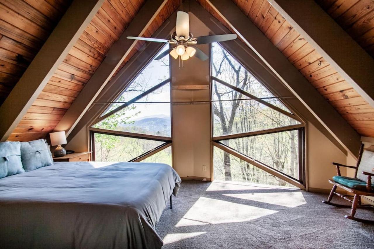 Bear View Chalet With Hot Tub And Near Ober Gatlinburg Esterno foto